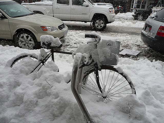 Vancouver snow days - Bicycle in the snow