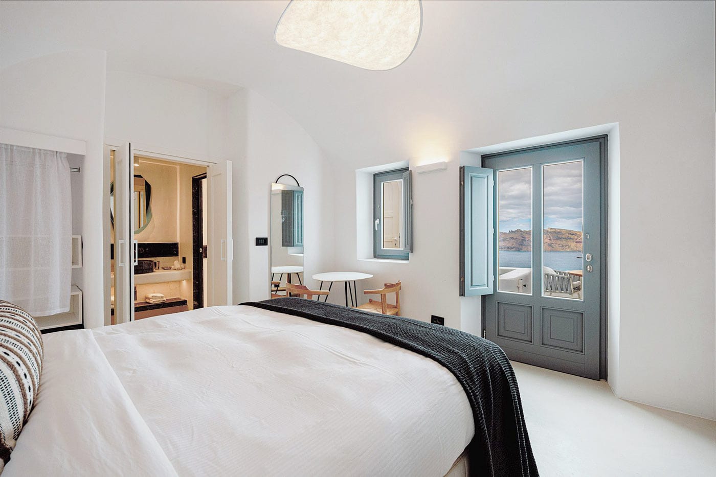 Boatman's Suite at IKIES Santorini