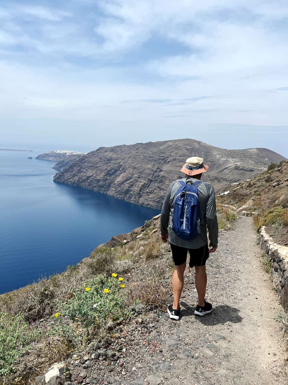 George hiking between Fira and Oia
