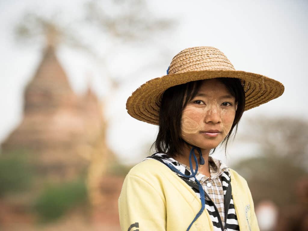 Myanmar People Photos