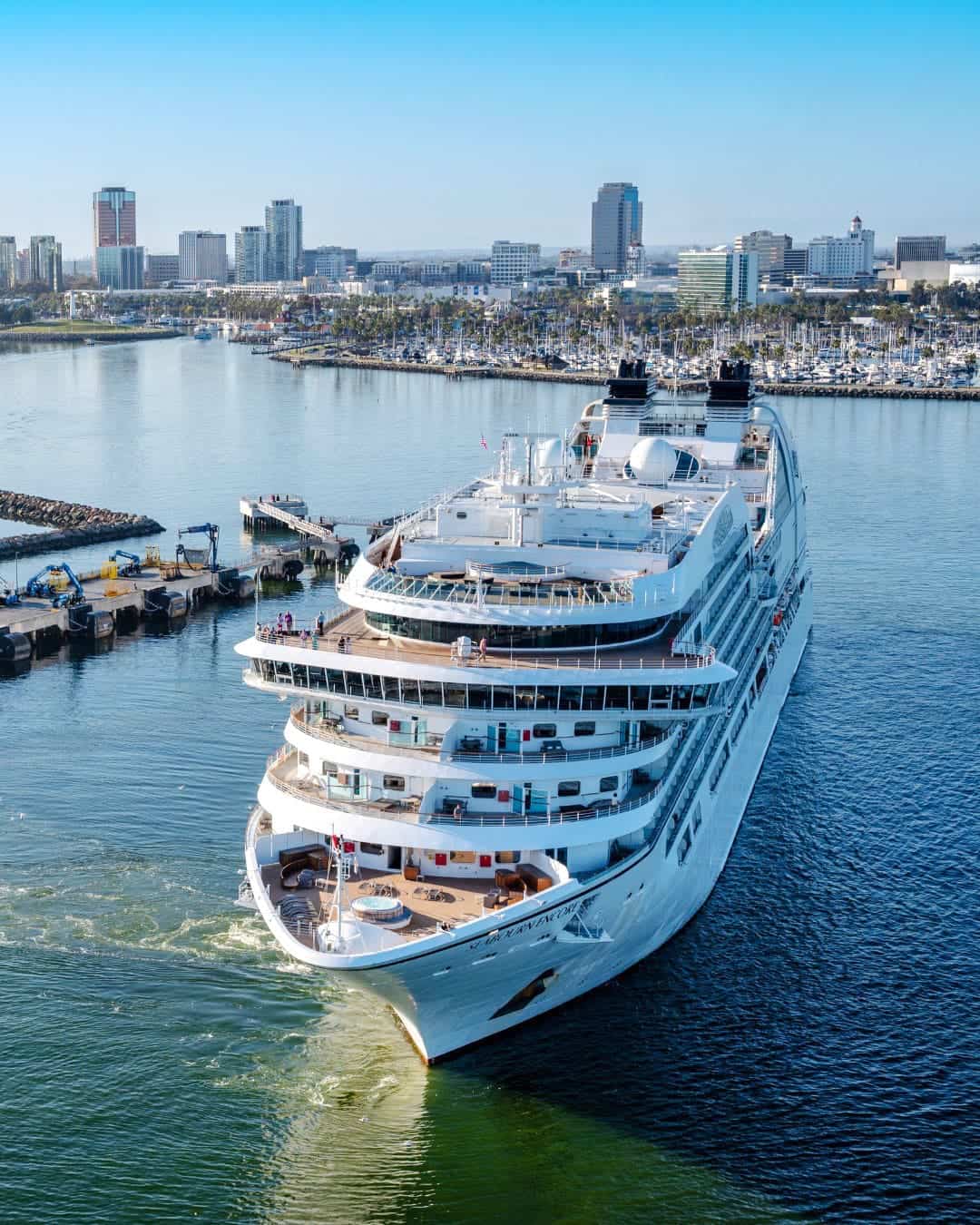 Seabourn Encore in Long Beach