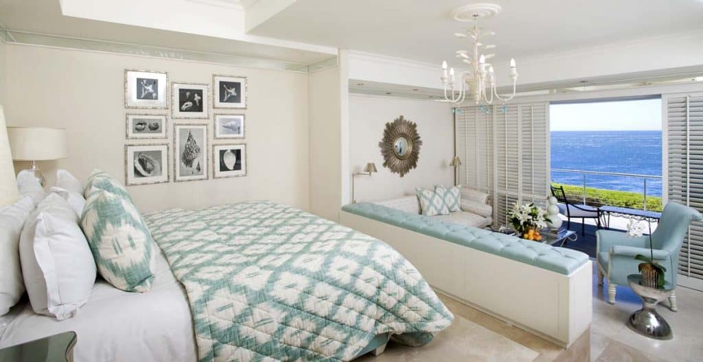 12 Apostles Hotel & Spa guest room