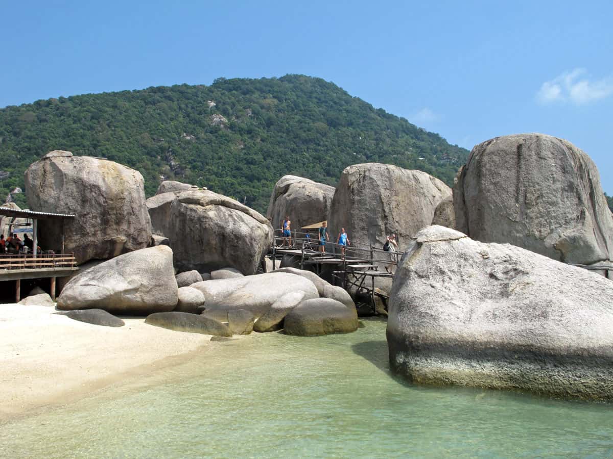 Large boulders at Koh Nang Yuan