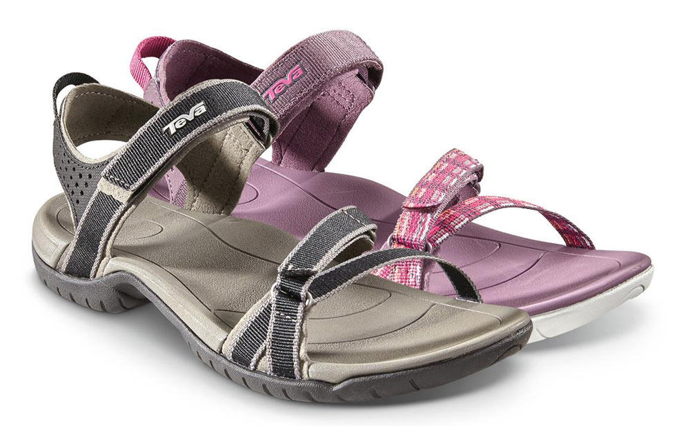 20 Best Beach Sandals and Flip-Flops for Women | Sand In My Suitcase