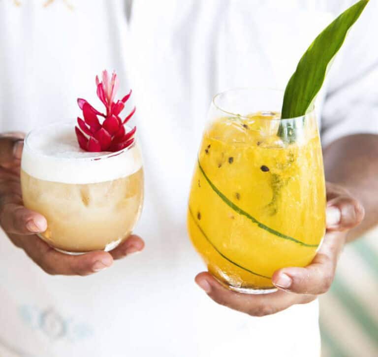 27+ Wow Hotels With Private Pools InRoom!