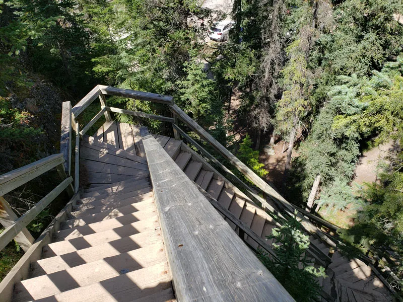 Old Fort Point Hike: One of the Best Easy Jasper Hikes!