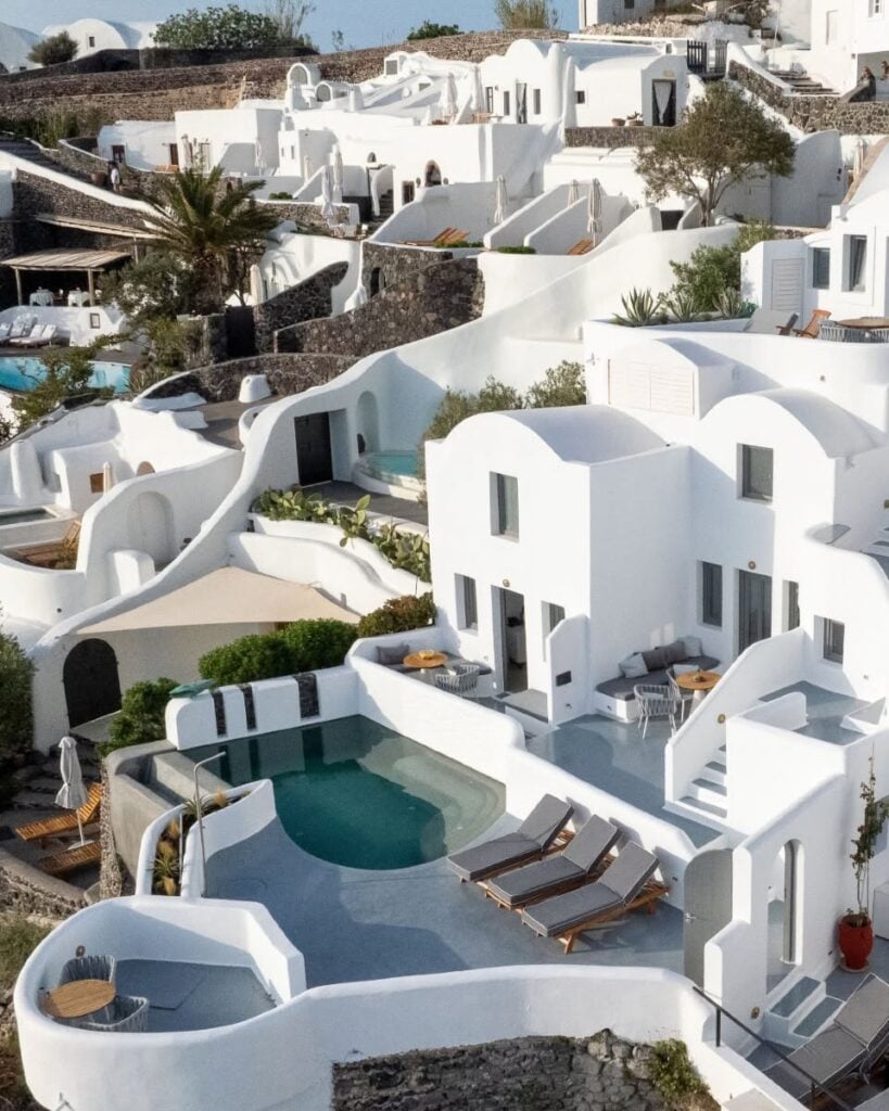 Whitewashed cave suites in Oia, Santorini