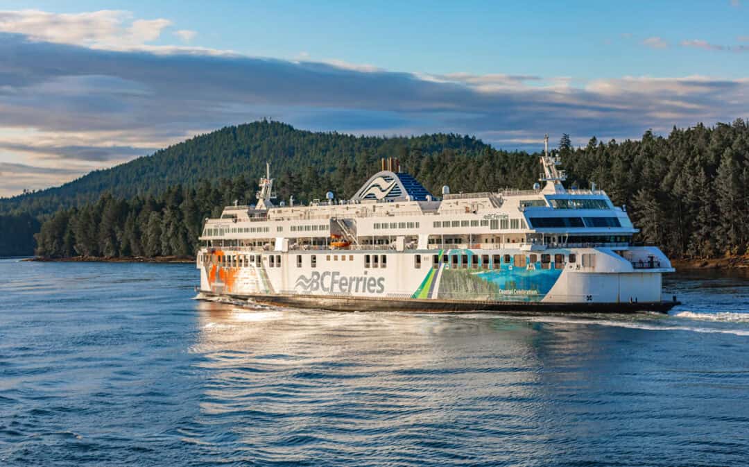 How to Get to Victoria, BC 7 Different Ways (2024) Sand In My Suitcase