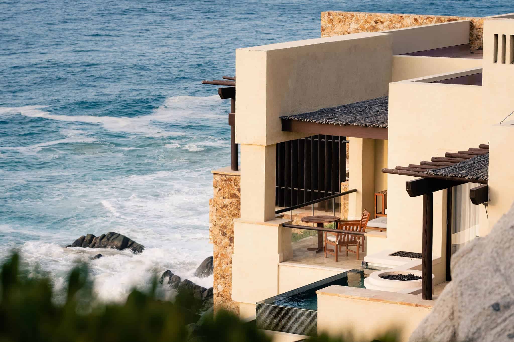 Waldorf Astoria Los Cabos Pedregal pool suite